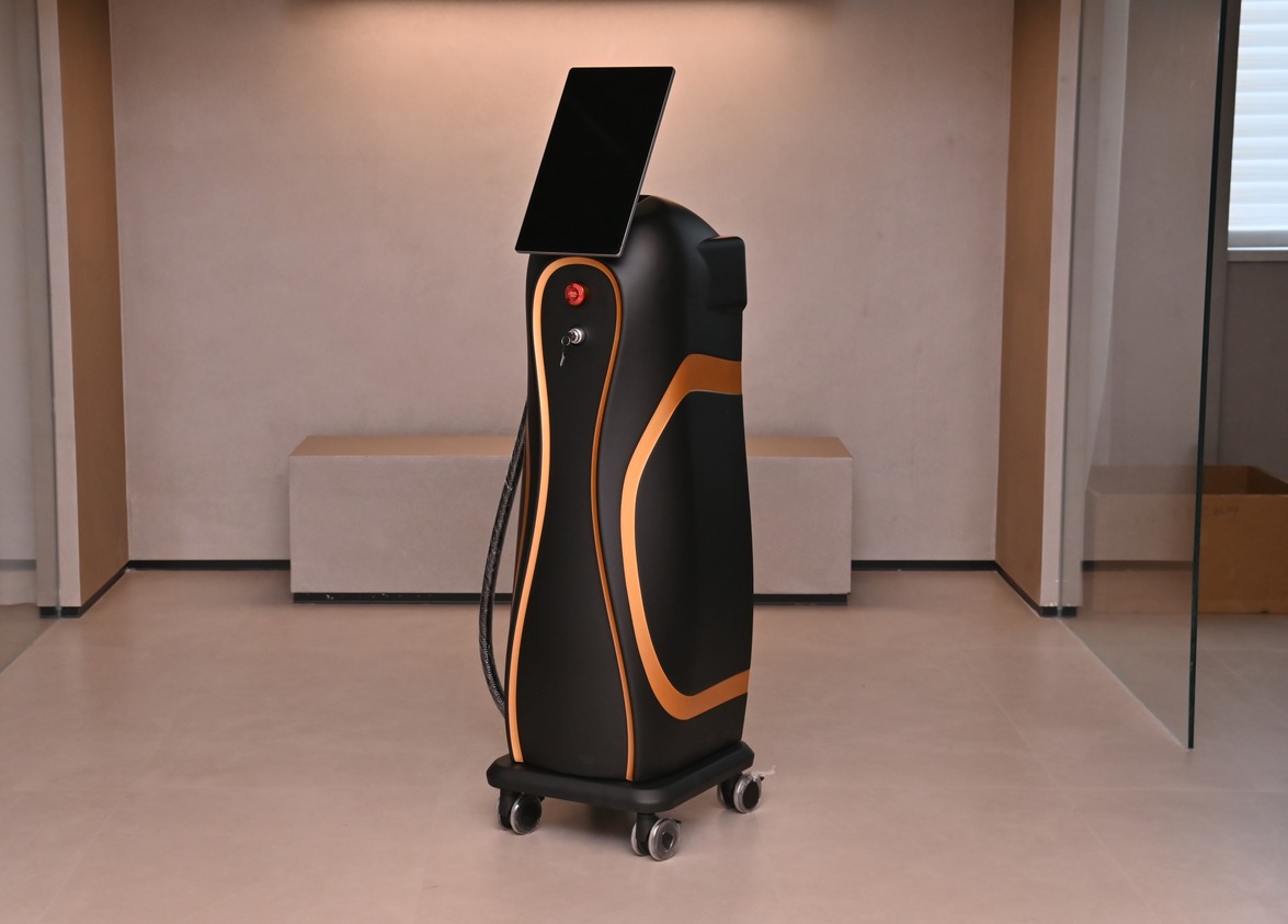 Ice Titanium — Diode Laser Hair Removal